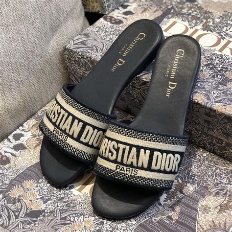 christian dior dway slide.